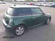 2011 MINI Hardtop with VIN WMWSU3C58BT091720, listed as a IAAI auction lot 42875190 with 60,918 mi miles and . Bid and sale history available at DreamBid. Image 4.