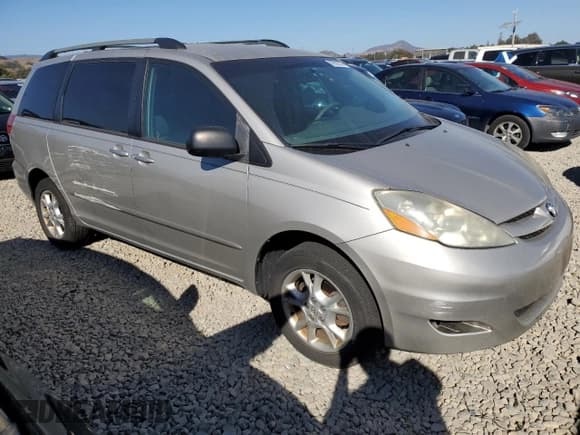 ✅ 2006 Toyota Sienna LE • VIN: 5TDBA23C46S058495 • Лот: 80939525. Опубликован ранее на Copart с пробегом 234 217 миль. Бесплатный доступ к архиву аукционных продаж из США и подробный отчёт об истории автомобиля на DreamBid. Изображение 4.