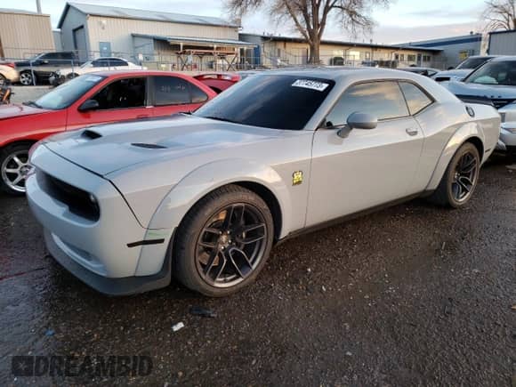 ✅ 2020 Dodge Challenger R/T Scat Pack • VIN: 2C3CDZFJ2LH222940 • Lot: 37745773. Wystawiony na Copart z przebiegiem 29 481 mil. Bezpłatny archiwum sprzedaży aukcyjnych z USA i szczegółowy raport historii pojazdu na DreamBid. Zdjęcie 1.