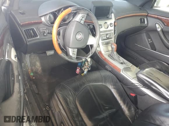 ✅ 2011 Cadillac CTS Premium • VIN: 1G6DP1ED5B0138380 • Lot: 88791095. Listed on Copart with 210,473 mi. Free auction sales archive from the USA and detailed vehicle history report at DreamBid. Image 8.