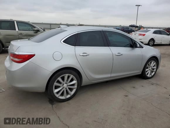 ✅ 2016 Buick Verano Group • VIN: 1G4PS5SK3G4145827 • Lot: 70012584. Wystawiony na Copart z przebiegiem 104 032 mil. Bezpłatny archiwum sprzedaży aukcyjnych z USA i szczegółowy raport historii pojazdu na DreamBid. Zdjęcie 3.