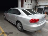 ✅ 2012 Volkswagen Passat S • VIN: 1VWAP7A37CC035068 • Lot: 43203660. Wystawiony na IAAI z przebiegiem 158 413 mil. Bezpłatny archiwum sprzedaży aukcyjnych z USA i szczegółowy raport historii pojazdu na DreamBid. Zdjęcie 3.