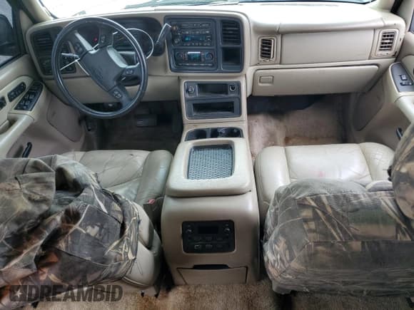 ✅ 2003 Chevrolet Tahoe LT • VIN: 1GNEK13Z53J307637 • Lot: 70105315. Listed on Copart with 307,885 mi. Free auction sales archive from the USA and detailed vehicle history report at DreamBid. Image 8.