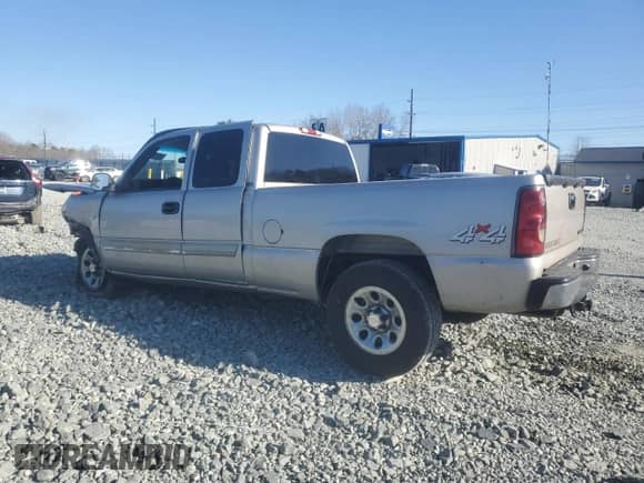 ✅ 2005 Chevrolet Silverado 1500 LS • VIN: 1GCEK19V15E228779 • Lot: 48576275. Wystawiony na Copart z przebiegiem Nie podano mil. Skorzystaj z bezpłatnego archiwum sprzedaży aukcyjnych z USA i zobacz szczegółowy raport historii pojazdu na DreamBid. Zdjęcie 2.