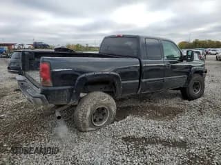✅ 2004 Chevrolet Silverado 1500 Z71 • VIN: 1GCEK19T64Z241839 • Лот: 75885274. Опубликован ранее на Copart с пробегом Не указан. Бесплатный доступ к архиву аукционных продаж из США и подробный отчёт об истории автомобиля на DreamBid. Изображение 3.