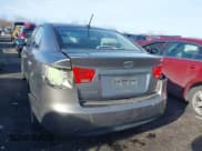 ✅ 2010 Kia Forte EX • VIN: KNAFU4A27A5058436 • Лот: 43772803. Опубликован ранее на IAAI с пробегом 106 469 миль. Бесплатный доступ к архиву аукционных продаж из США и подробный отчёт об истории автомобиля на DreamBid. Изображение 6.