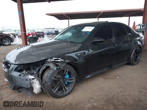 ✅ 2006 BMW 5 Series M5 • VIN: WBSNB93526B582183 • Lot: 41742651. Listed on IAAI with Not provided. Free auction sales archive from the USA and detailed vehicle history report at DreamBid. Image 17.