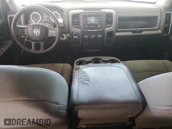 ✅ 2017 Ram 1500 Express • VIN: 1C6RR6KT0HS763473 • Lot: 55510985. Wystawiony na Copart z przebiegiem 336 831 mil. Bezpłatny archiwum sprzedaży aukcyjnych z USA i szczegółowy raport historii pojazdu na DreamBid. Zdjęcie 8.