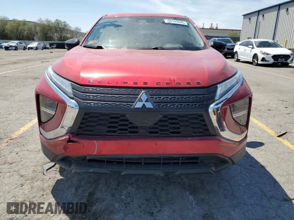 ✅ 2022 Mitsubishi Eclipse Cross LE • VIN: JA4ATVAA4NZ014531 • Lot: 69149445. Wystawiony na Copart z przebiegiem 64 881 mil. Bezpłatny archiwum sprzedaży aukcyjnych z USA i szczegółowy raport historii pojazdu na DreamBid. Zdjęcie 5.