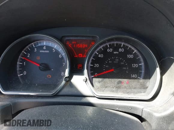 ✅ 2013 Nissan Versa S Plus • VIN: 3N1CN7AP2DL841722 • Lot: 41888545. Wystawiony na IAAI z przebiegiem 115 834 mil. Bezpłatny archiwum sprzedaży aukcyjnych z USA i szczegółowy raport historii pojazdu na DreamBid. Zdjęcie 7.