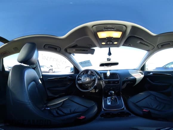 ✅ 2010 Audi Q5 Premium Plus • VIN: WA1LKAFP4AA091247 • Lot: 43582930. Listed on IAAI with 106,162 mi. Free auction sales archive from the USA and detailed vehicle history report at DreamBid. Image 18.