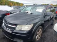 ✅ 2009 Dodge Journey R/T • VIN: 3D4GH67V19T236672 • Lot: 43389452. Wystawiony na IAAI z przebiegiem 122 439 mil. Bezpłatny archiwum sprzedaży aukcyjnych z USA i szczegółowy raport historii pojazdu na DreamBid. Zdjęcie 2.