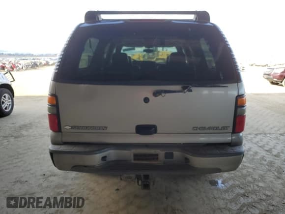 ✅ 2005 Chevrolet Suburban Z71 • VIN: 3GNFK16Z25G113295 • Лот: 47985685. Опубликован ранее на Copart с пробегом Не указан. Бесплатный доступ к архиву аукционных продаж из США и подробный отчёт об истории автомобиля на DreamBid. Изображение 6.