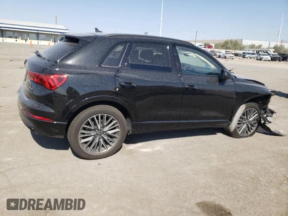 ✅ 2024 Audi Q3 Premium • VIN: WA1AUCF37R1100223 • Лот: 66979834. Опубликован ранее на Copart с пробегом 5 862 миль. Бесплатный доступ к архиву аукционных продаж из США и подробный отчёт об истории автомобиля на DreamBid. Изображение 3.