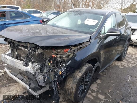 ✅ 2022 Lexus NX 250 • VIN: 2T2ADCAZ0NC001312 • Лот: 41404908. Опубликован ранее на IAAI с пробегом 28 068 миль. Бесплатный доступ к архиву аукционных продаж из США и подробный отчёт об истории автомобиля на DreamBid. Изображение 17.