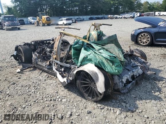 ✅ 2022 Tesla Model S Plaid • VIN: 5YJSA1E64NF479332 • Lot: 65579835. Wystawiony na Copart z przebiegiem Nie podano. Bezpłatny archiwum sprzedaży aukcyjnych z USA i szczegółowy raport historii pojazdu na DreamBid. Zdjęcie 2.