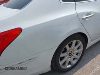 2011 Hyundai Equus Ultimate z VIN KMHGH4JF4BU041384, wystawiony jako IAAI lot #42478175 z przebiegiem 101 504 mil mil oraz . Historia ofert i sprzedaży dostępna na DreamBid. Obrazek 6.