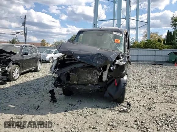 ✅ 2015 Mercedes-Benz Sprinter Passenger • VIN: WDZPE7DC8F5976066 • Лот: 74180994. Опубликован ранее на Copart с пробегом Не указан. Бесплатный доступ к архиву аукционных продаж из США и подробный отчёт об истории автомобиля на DreamBid. Изображение 12.