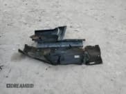 ✅ 2001 Jeep Cherokee Sport • VIN: 1J4FF48S21L502105 • Лот: 92855015. Опубликован ранее на Copart с пробегом 118 194 миль. Бесплатный доступ к архиву аукционных продаж из США и подробный отчёт об истории автомобиля на DreamBid. Изображение 13.