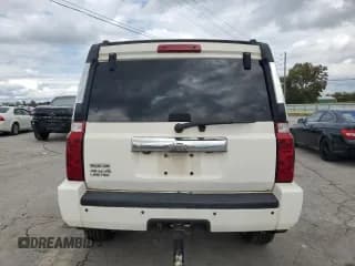✅ 2008 Jeep Commander Limited • VIN: 1J8HG58N18C182788 • Lot: 81823405. Wystawiony na Copart z przebiegiem 181 617 mil. Bezpłatny archiwum sprzedaży aukcyjnych z USA i szczegółowy raport historii pojazdu na DreamBid. Zdjęcie 6.