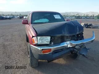 ✅ 1998 Toyota 4Runner SR5 • VIN: JT3GN86R8W0087812 • Lot: 43144345. Listed on IAAI with 257,967 mi. Free auction sales archive from the USA and detailed vehicle history report at DreamBid. Image 1.