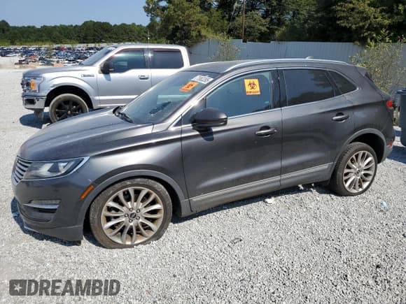 ✅ 2017 Lincoln MKC Reserve • VIN: 5LMCJ3C9XHUL12183 • Lot: 71963395. Wystawiony na Copart z przebiegiem 69 718 mil. Bezpłatny archiwum sprzedaży aukcyjnych z USA i szczegółowy raport historii pojazdu na DreamBid. Zdjęcie 1.
