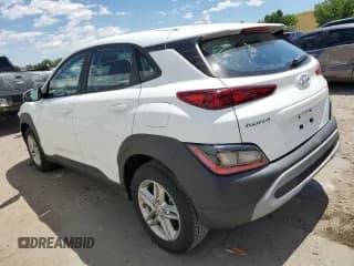✅ 2022 Hyundai Kona SE • VIN: KM8K2CAB5NU790587 • Лот: 61561874. Опубликован ранее на Copart с пробегом 25 388 миль. Бесплатный доступ к архиву аукционных продаж из США и подробный отчёт об истории автомобиля на DreamBid. Изображение 2.