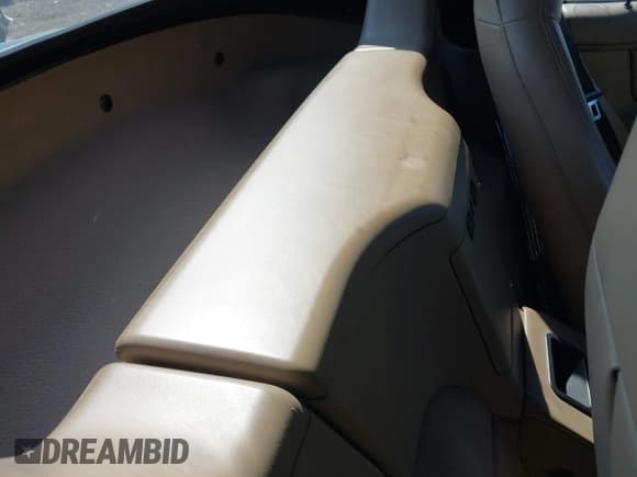 ✅ 1996 BMW 3 Series Z3 1.9 • VIN: 4USCH7327TLB76586 • Lot: 42471498. Listed on IAAI with 159,486 mi. Free auction sales archive from the USA and detailed vehicle history report at DreamBid. Image 8.