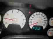 2006 Dodge 1500 Laramie z VIN 1D7HU18296S552196, wystawiony jako Copart lot #56712305 z przebiegiem 134 162 mil mil oraz Szkoda całkowita • Salvage title. Historia ofert i sprzedaży dostępna na DreamBid. Obrazek 9.