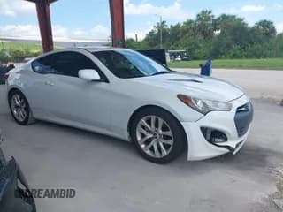 ✅ 2013 Hyundai Genesis Coupe 2.0T • VIN: KMHHT6KD8DU094586 • Lot: 43052445. Wystawiony na IAAI z przebiegiem 91 125 mil. Bezpłatny archiwum sprzedaży aukcyjnych z USA i szczegółowy raport historii pojazdu na DreamBid. Zdjęcie 1.
