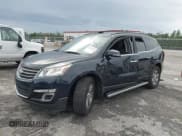 ✅ 2017 Chevrolet Traverse LT • VIN: 1GNKRGKD5HJ162145 • Lot: 43252658. Wystawiony na IAAI z przebiegiem 99 411 mil. Bezpłatny archiwum sprzedaży aukcyjnych z USA i szczegółowy raport historii pojazdu na DreamBid. Zdjęcie 2.