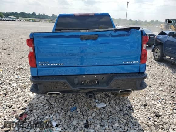 2022 Chevrolet Silverado 1500 Custom Trail Boss with VIN 3GCPDCED8NG613826, listed as a Copart auction lot 60662685 with 88,221 mi miles and Non repairable. Bid and sale history available at DreamBid. Image 6.