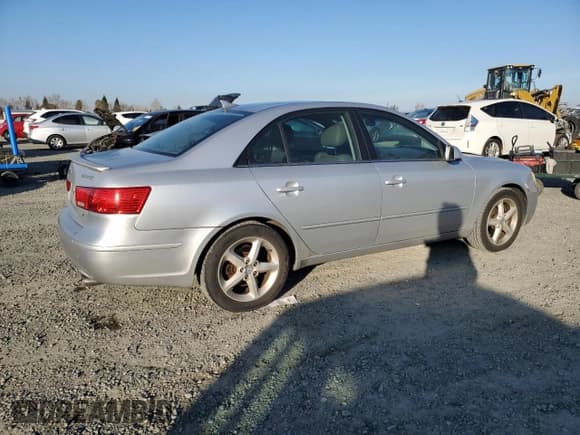 ✅ 2009 Hyundai Sonata Limited • VIN: 5NPEU46F79H473181 • Лот: 41996375. Опубликован ранее на Copart с пробегом 187 233 миль. Бесплатный доступ к архиву аукционных продаж из США и подробный отчёт об истории автомобиля на DreamBid. Изображение 3.
