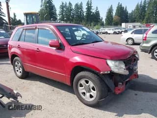 ✅ 2011 Suzuki Grand Vitara Premium • VIN: JS3TD0D29B4103010 • Lot: 43100573. Wystawiony na IAAI z przebiegiem 97 044 mil. Bezpłatny archiwum sprzedaży aukcyjnych z USA i szczegółowy raport historii pojazdu na DreamBid. Zdjęcie 1.