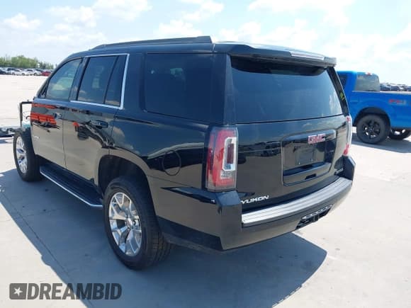 ✅ 2016 GMC Yukon SLT • VIN: 1GKS1BKC7GR409132 • Lot: 43043255. Listed on IAAI with 178,256 mi. Free auction sales archive from the USA and detailed vehicle history report at DreamBid. Image 3.