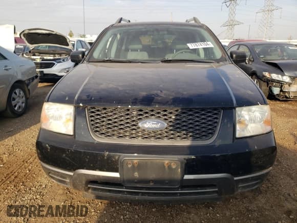 ✅ 2006 Ford Freestyle SE • VIN: 1FMZK011X6GA30322 • Lot: 77874104. Wystawiony na Copart z przebiegiem 249 188 mil. Bezpłatny archiwum sprzedaży aukcyjnych z USA i szczegółowy raport historii pojazdu na DreamBid. Zdjęcie 5.