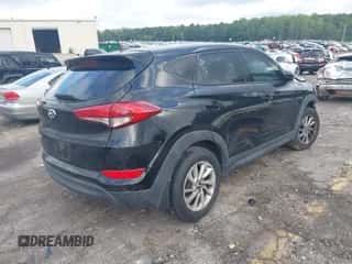 2017 Hyundai Tucson SE with VIN KM8J23A41HU262112, listed as a IAAI auction lot 42977686 with 162,189 mi miles and . Bid and sale history available at DreamBid. Image 4.