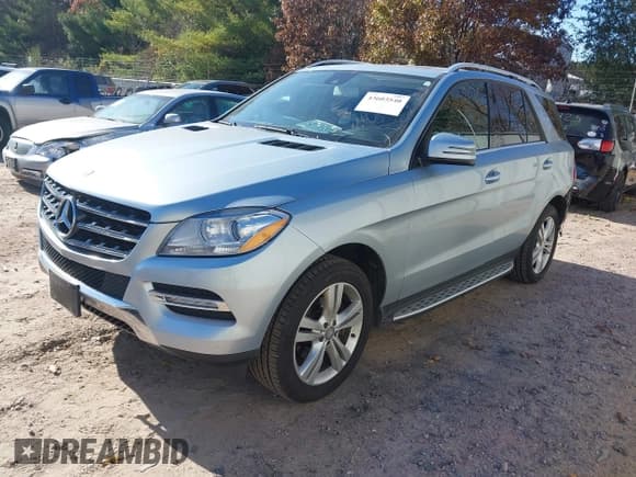 ✅ 2015 Mercedes-Benz M 350 • VIN: 4JGDA5HB3FA559834 • Lot: 43603540. Wystawiony na IAAI z przebiegiem 73 219 mil. Bezpłatny archiwum sprzedaży aukcyjnych z USA i szczegółowy raport historii pojazdu na DreamBid. Zdjęcie 2.