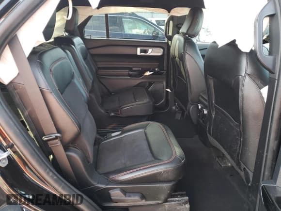 ✅ 2022 Ford Explorer ST-Line • VIN: 1FMSK8KH0NGB60524 • Lot: 87405745. Listed on Copart with 90,542 mi. Free auction sales archive from the USA and detailed vehicle history report at DreamBid. Image 11.