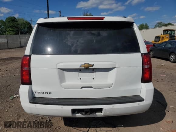 ✅ 2019 Chevrolet Tahoe LT • VIN: 1GNSCBKCXKR379274 • Lot: 57878805. Listed on Copart with 77,936 mi. Free auction sales archive from the USA and detailed vehicle history report at DreamBid. Image 6.