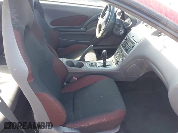 ✅ 2000 Toyota Celica GT • VIN: JTDDR32T6Y0030387 • Лот: 43087750. Опубликован ранее на IAAI с пробегом 152 090 миль. Бесплатный доступ к архиву аукционных продаж из США и подробный отчёт об истории автомобиля на DreamBid. Изображение 5.