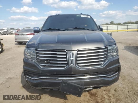 ✅ 2016 Lincoln Navigator Select • VIN: 5LMJJ3JT2GEL01953 • Lot: 81539995. Wystawiony na Copart z przebiegiem 133 376 mil. Bezpłatny archiwum sprzedaży aukcyjnych z USA i szczegółowy raport historii pojazdu na DreamBid. Zdjęcie 5.