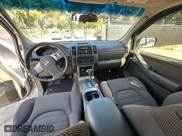 ✅ 2005 Nissan Pathfinder SE • VIN: 5N1AR18U15C709495 • Lot: 93980185. Listed on Copart with 165,042 mi. Free auction sales archive from the USA and detailed vehicle history report at DreamBid. Image 9.