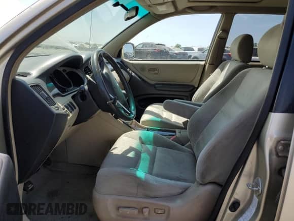 2001 Toyota Highlander с VIN JTEGF21A010005633, выставлен на аукционе Copart как лот 70023065 с пробегом 331 324 миль миль и Списание • Salvage title. История ставок и продаж доступна на DreamBid. Изображение 7.