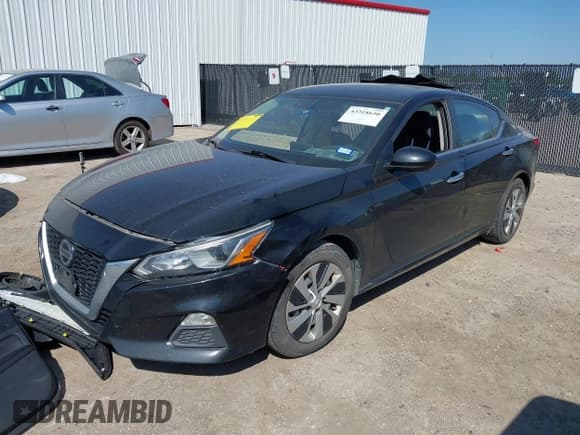 ✅ 2020 Nissan Altima S • VIN: 1N4BL4BV1LC126344 • Lot: 43318650. Listed on IAAI with 151,798 mi. Free auction sales archive from the USA and detailed vehicle history report at DreamBid. Image 17.