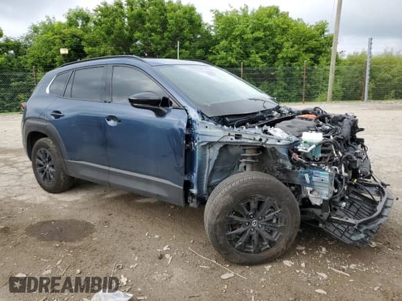 ✅ 2025 Mazda CX-50 Hybrid Premium Package • VIN: 7MMVAADWXSN105450 • Лот: 59684105. Опубликован ранее на Copart с пробегом Не указан. Бесплатный доступ к архиву аукционных продаж из США и подробный отчёт об истории автомобиля на DreamBid. Изображение 4.