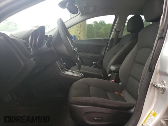 ✅ 2016 Chevrolet Cruze LT • VIN: 1G1PE5SB6G7229692 • Lot: 58562093. Listed on Copart with Not provided. Free auction sales archive from the USA and detailed vehicle history report at DreamBid. Image 7.