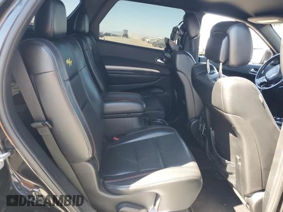 ✅ 2016 Dodge Durango R/T • VIN: 1C4SDHCT9GC322713 • Lot: 68913675. Wystawiony na Copart z przebiegiem 269 880 mil. Bezpłatny archiwum sprzedaży aukcyjnych z USA i szczegółowy raport historii pojazdu na DreamBid. Zdjęcie 11.