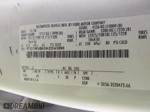 ✅ 2019 Ford F-350 • VIN: 1FD7W3B65KED43890 • Lot: 41379733. Wystawiony na IAAI z przebiegiem 130 113 mil. Bezpłatny archiwum sprzedaży aukcyjnych z USA i szczegółowy raport historii pojazdu na DreamBid. Zdjęcie 9.