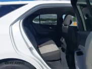 ✅ 2020 Chevrolet Equinox LT • VIN: 3GNAXKEV2LS613905 • Lot: 43434299. Wystawiony na IAAI z przebiegiem 104 696 mil. Bezpłatny archiwum sprzedaży aukcyjnych z USA i szczegółowy raport historii pojazdu na DreamBid. Zdjęcie 8.